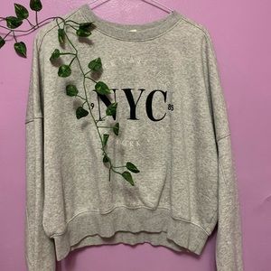 H&M NYC Gray Crewneck. Size M